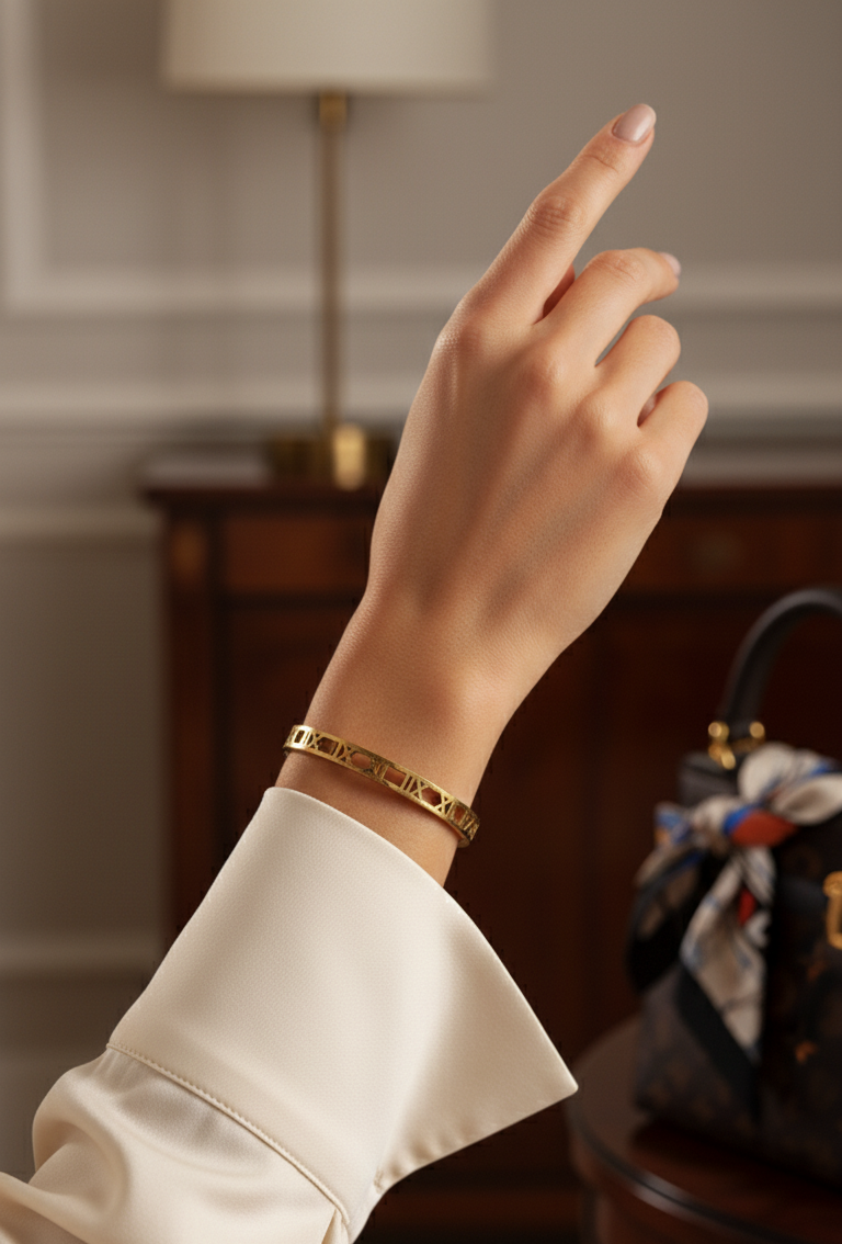 Bracciale Rigido Numeri Romani Oro