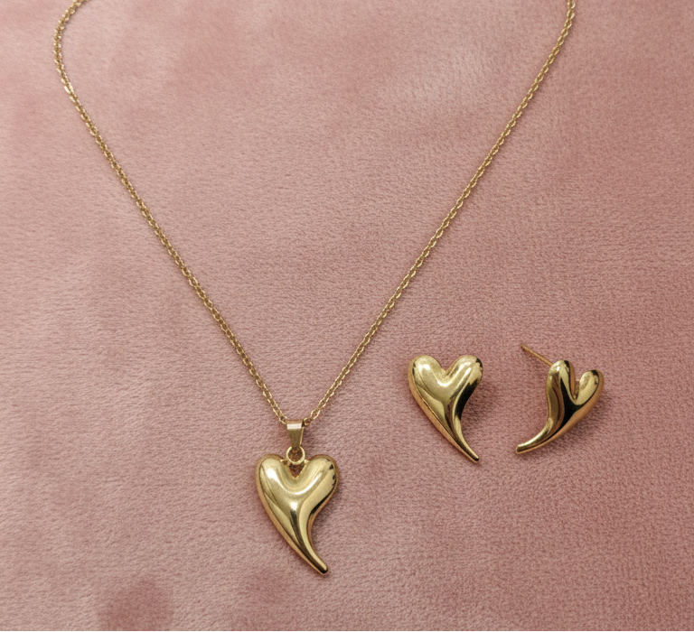 Set Collana e Orecchini "Cuore Curvato" - Placcato Oro Stile Lussuoso