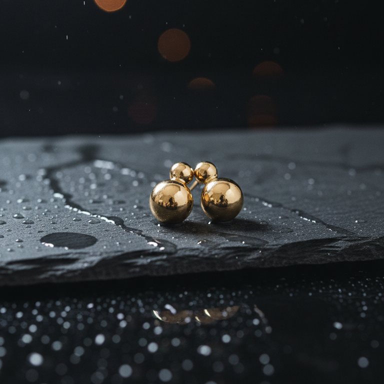 Orecchini a Lobo Doppia Sfera in Metallo Placcato Oro 18K - Bijou di Alta Qualità