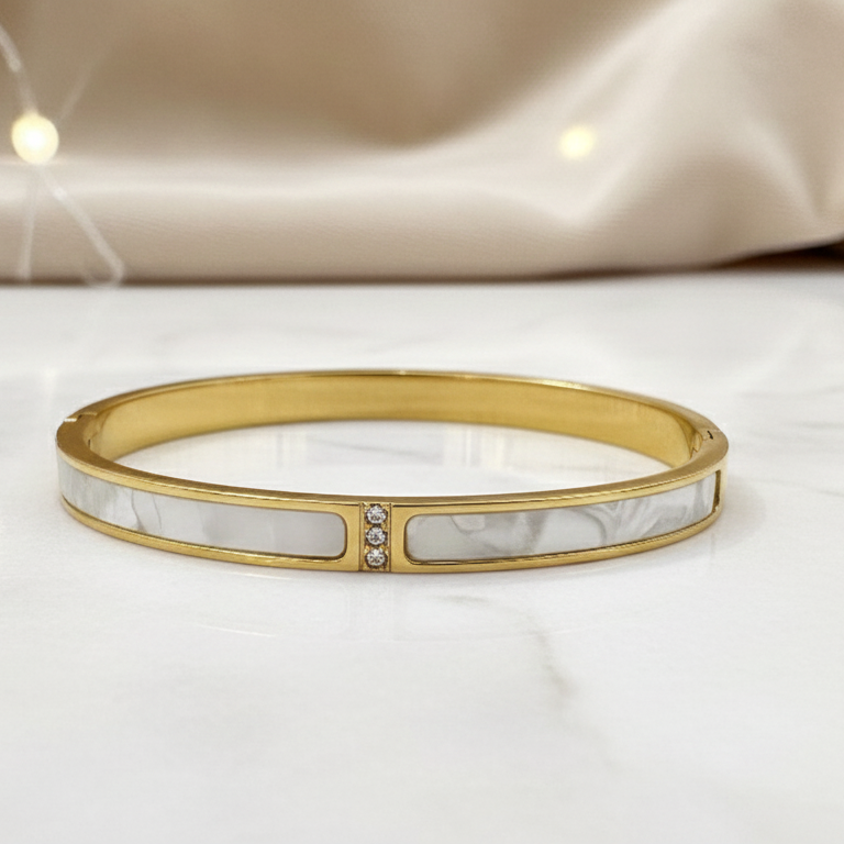 Bracciale Rigido Sottile con Inserti Madreperla Placcato Oro - Bijou Elegante