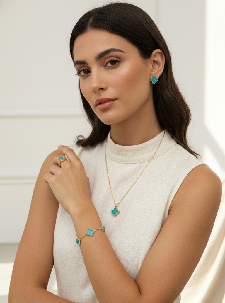 Set Completo 4 Pezzi Quadrifoglio Verde Acqua Placcato Oro - Simbolo di Fortuna e Stile