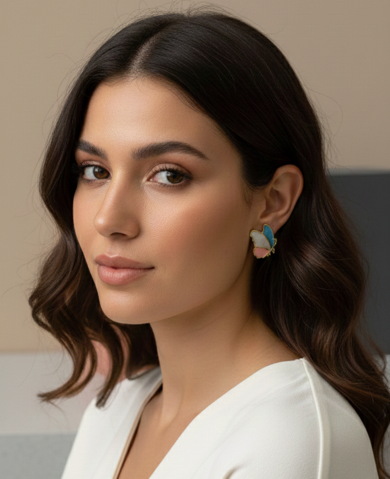 Orecchini a Lobo Farfalla Smaltata Tricolore Placcati Oro - Bijou Vivace